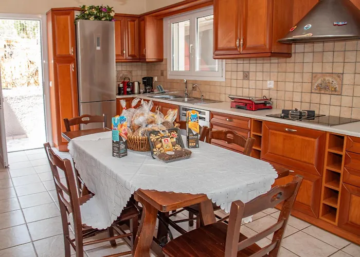 Nausika Family Home