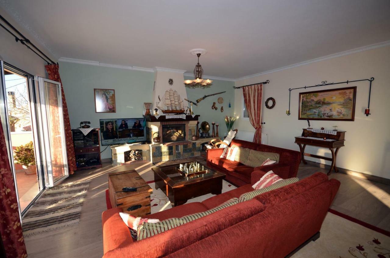 Vakantiehuis Nausika Family Lákones